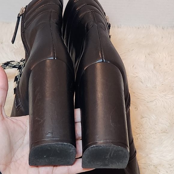 Zara Leather Chunky Heal Black Ankle Boots Size 38 - Picture 13 of 13
